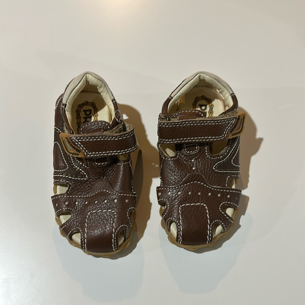 Primigi kids all Leather Sandals NWT